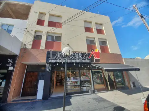 Amplio Departamento 2 amb. - Excelente Ubicación