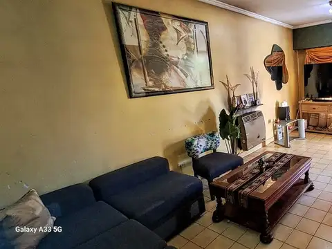 NUEVO VALOR! CASA EN DOS PLANTAS CIUDAD EVITA