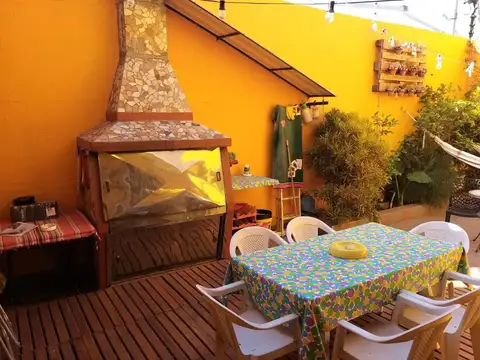 Casa en Venta en Versalles, USD 220.000