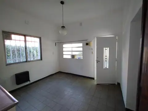 Casa interna en ALQUILER