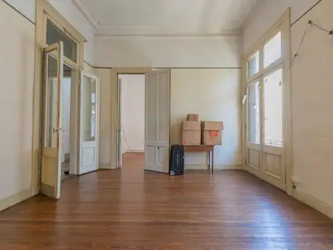 Departamento en Venta de 5 dormitorios