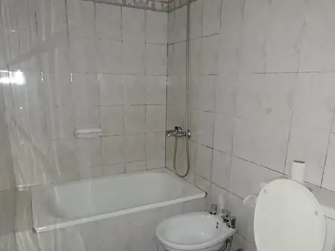 Departamento en calle 3 e/ 47 y 48 Nº768 1C