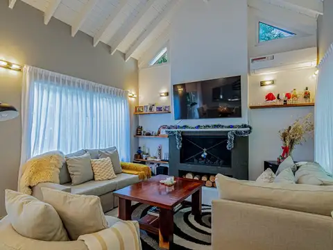 CASA EN VENTA HARAS DEL SUR 1