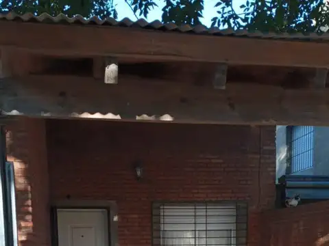 Casa en Venta en Granadero Baigorria, USD 85.000