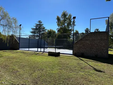 Quinta en Venta de 2 dormitorios