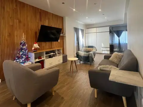 Casa en Venta en Castelar Norte, USD 325.000