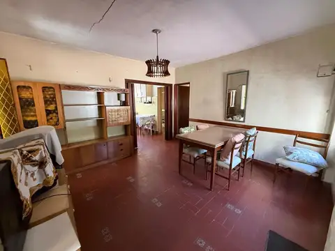 Casa en Venta en Bernal Oeste, USD 80.000