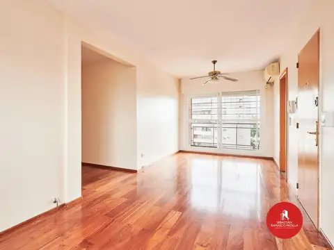 Departamento en alquiler de tres dormitorios república de la sexta cochera impecable.