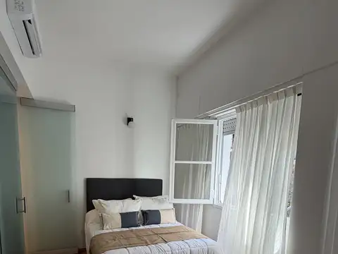 Pena 2000, Piso 2