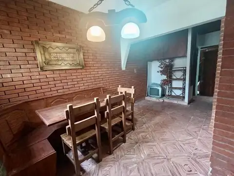 Depto Tipo Casa en Venta de 2 ambientes