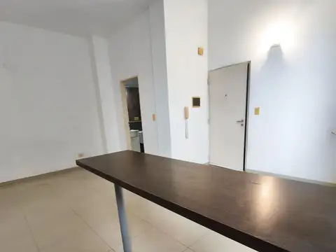 Monoambiente en alquiler excelente ubicacion sobre moreno y pacifico rodriguez chilavert plaza mitre