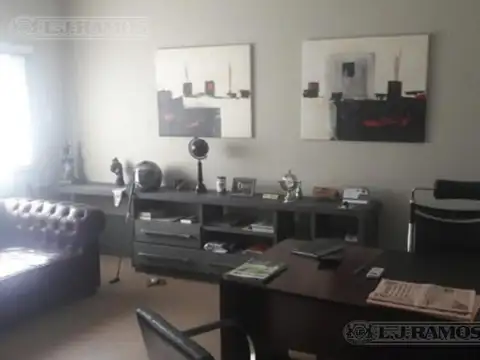 Galpon en Venta en San Andres, USD 4.600.000