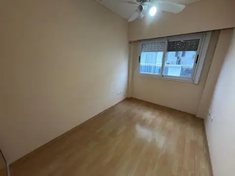 Alquiler Departamento de 3 ambientes en Wilde centro