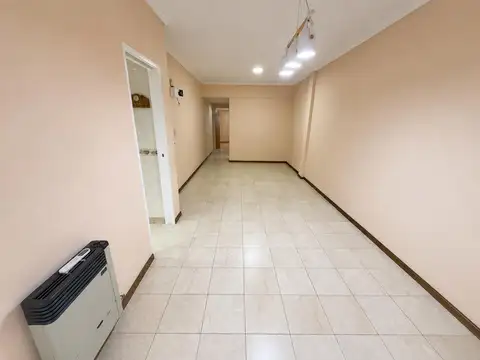 Mariano Moreno 6000, Piso 2