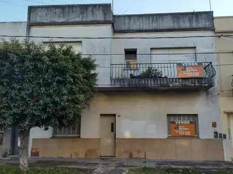 Casa en PH en Venta 3 Ambientes con Balcón Haedo Norte