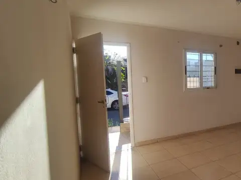 Casa en Alquiler en San Fdo del Valle de Catamarca, $ 650.000