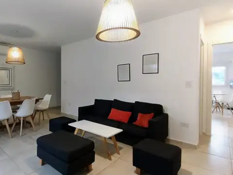 Casa en Alquiler en Lagoon Pilar, USD 1.300