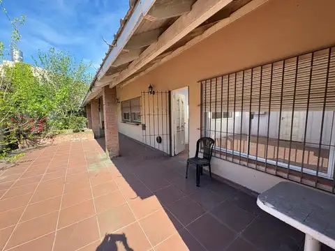 Depto Tipo Casa en Venta en Villa Dominico, USD 125.000