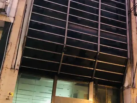 1.700 M2 - RECONQUISTA 555