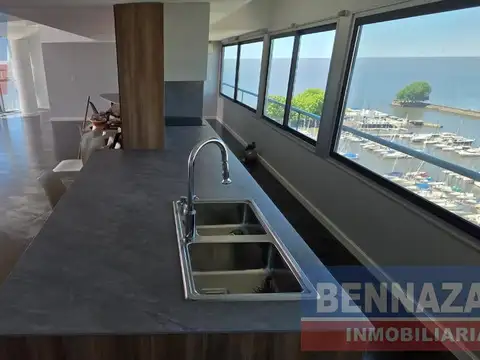 Departamento en Alquiler de 4 dormitorios