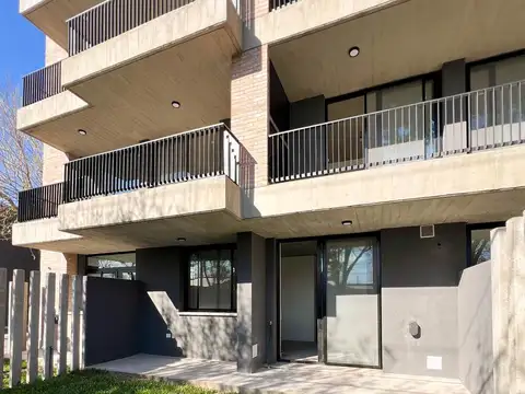 Barquia III Depto Monoambiente Divisible 54m2 exclusivos, mas jardín y cochera - Sarmiento 1869 - Fu