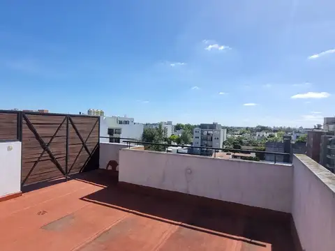 General Bartolomé Mitre 2300, Piso 5