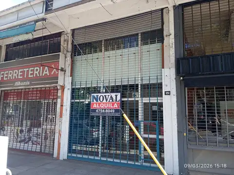 Local a La Calle San Martin Centro con cochera