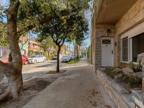 Depto Tipo Casa en Alquiler de 2 dormitorios