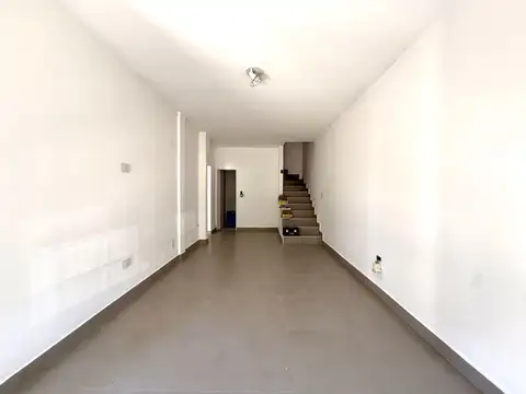 Casa en Alquiler en El Palomar, $ 1.500.000