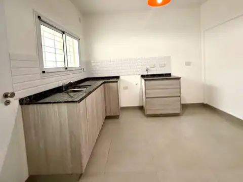 Casa en Alquiler 60 años
