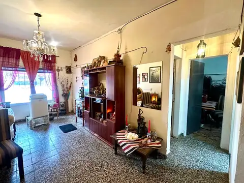 Casa en Venta con 1 cochera