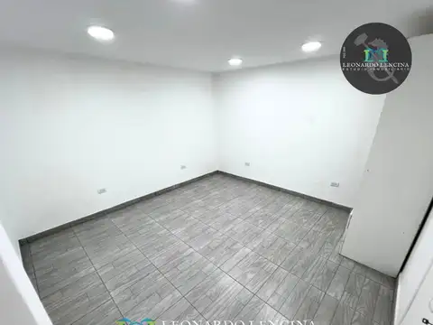 Depto Tipo Casa 2 ambientes con 1 baño