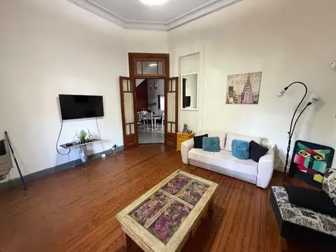 Depto Tipo Casa en Venta en Velez Sarsfield, USD 157.000
