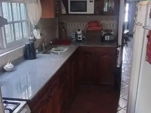 Casa en Venta con 5 cocheras