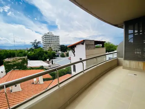 Departamento en Venta en Presidente Sarmiento, USD 200.000