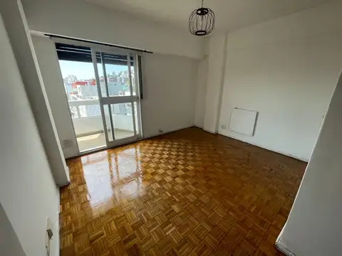 EXCELENTE DOS AMB, TODO LUZ, EXTRAORDINARIA UBICACIÓN!!!