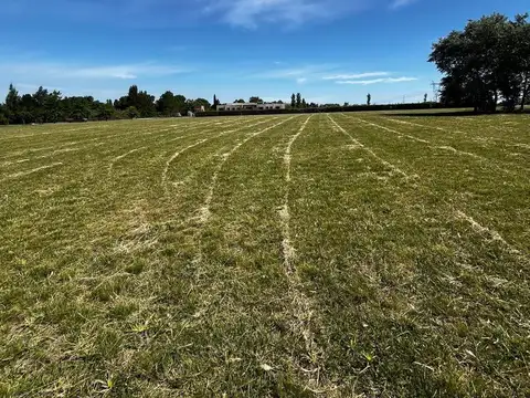 B° PRIVADO CHACRAS DE LA CRUZ