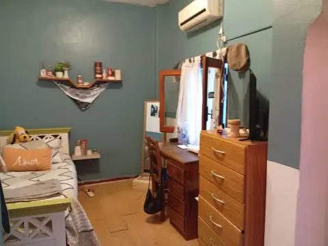 Depto Tipo Casa 4 ambientes con 2 baños