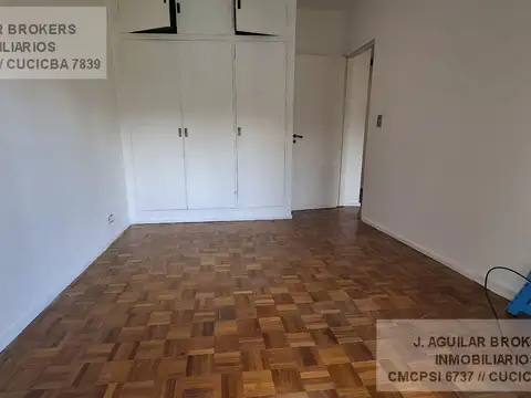 Departamento en Alquiler con 1 cocheras