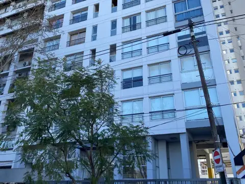 Departamento 3 ambientes con cochera en Banfield