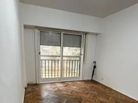 Departamento en Alquiler en Belgrano C, $ 850.000