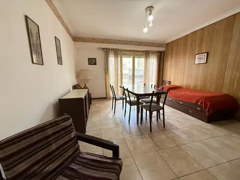Venta dpto 2amb + dependencia, Barrio Stella Maris