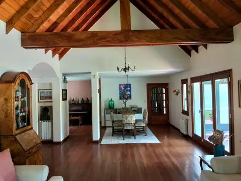 Casa en Venta en Ituzaingó, USD 650.000