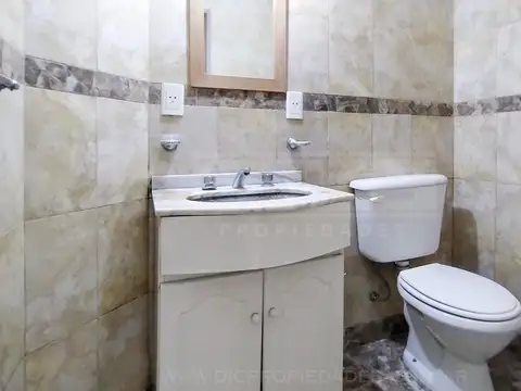 Parana al 6700 entre Gobernador Emilio Castro y Fray Cayetano Rodriguez