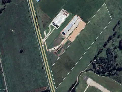 Mar del Plata - 16 has sobre Autovia 2. Ideal desarrollo.