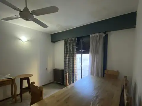 Casa en Alquiler de 1 dormitorio