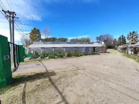 Avenida Richieri al 3800 Santo Tome frente a la Purina