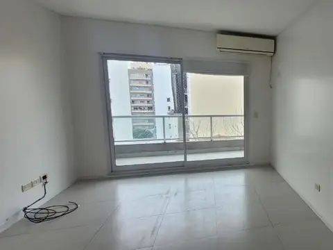 Echeverria 5000, Piso 5