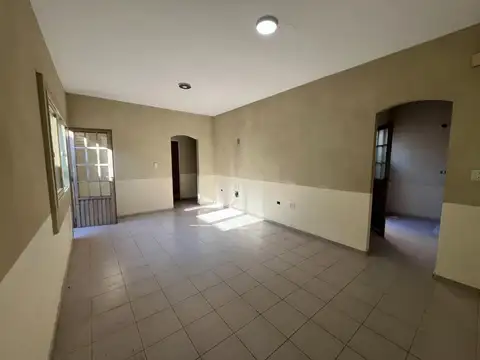 PH CON PATIO EN VENTA - TOLOSA, LA PLATA