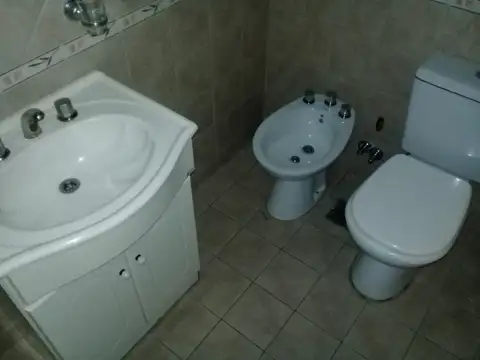 Departamento en Alquiler en Lanus Este, $ 730.000